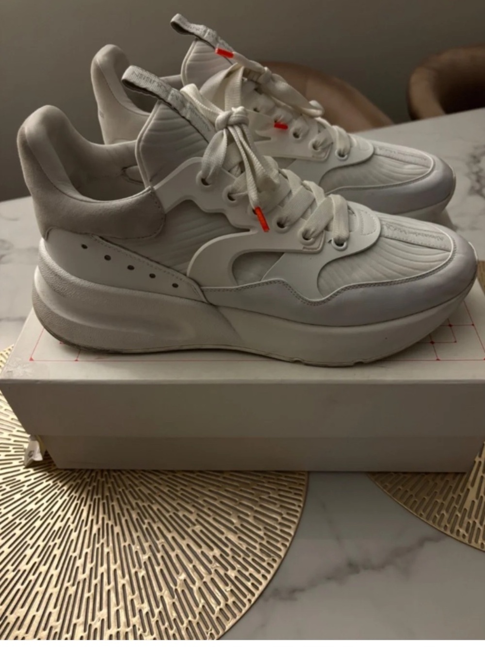 Mens Alexander McQueen Oversized Runner in White.